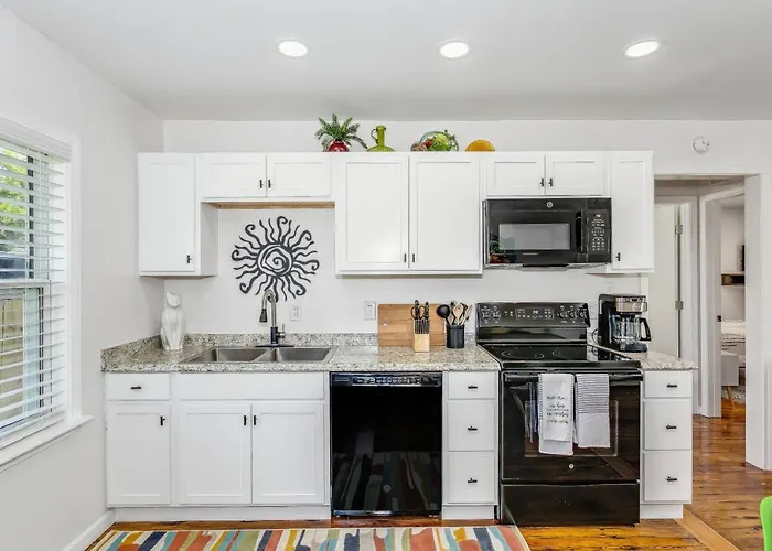 323 W Zarragossa Pensacola