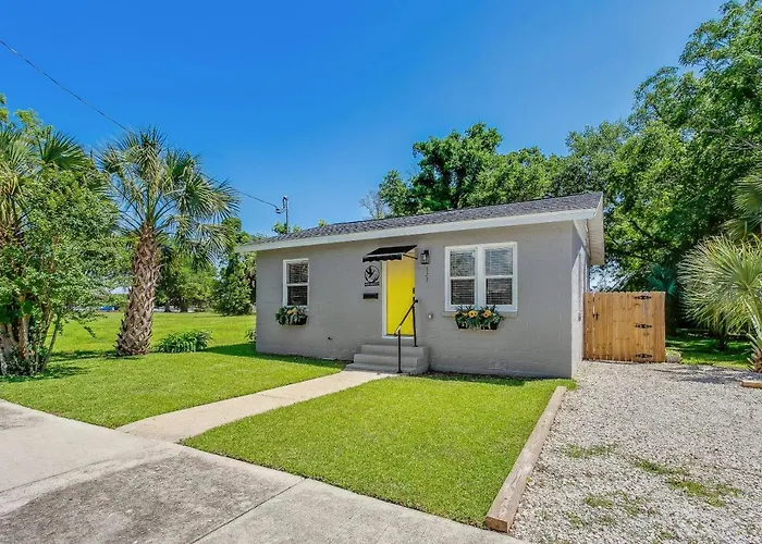 323 W Zarragossa Pensacola